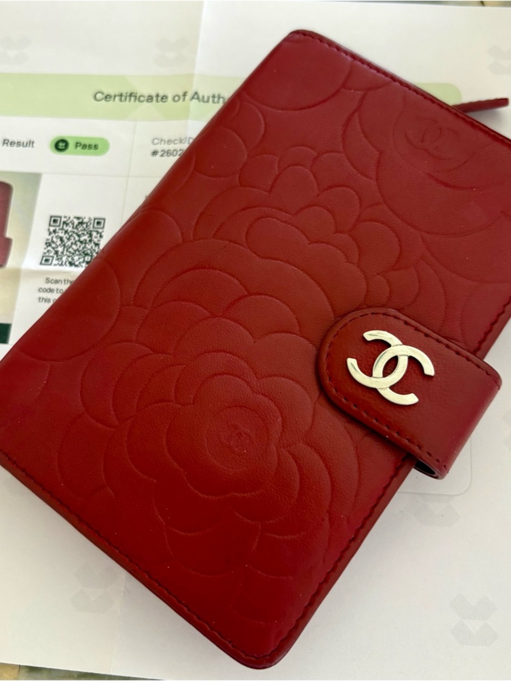 CERTIFIED CHANEL Red Floral Camellia Leather Cardholder CC Logo Large Capacity